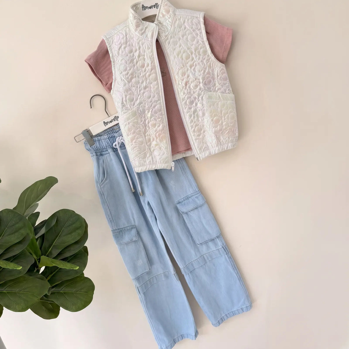 Que nota conjunto 3 piezas niña jean chaleco y camisa