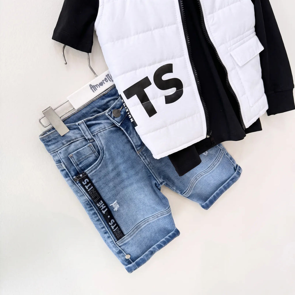 Que nota conjunto tres prendas chaleco camisa y bermuda