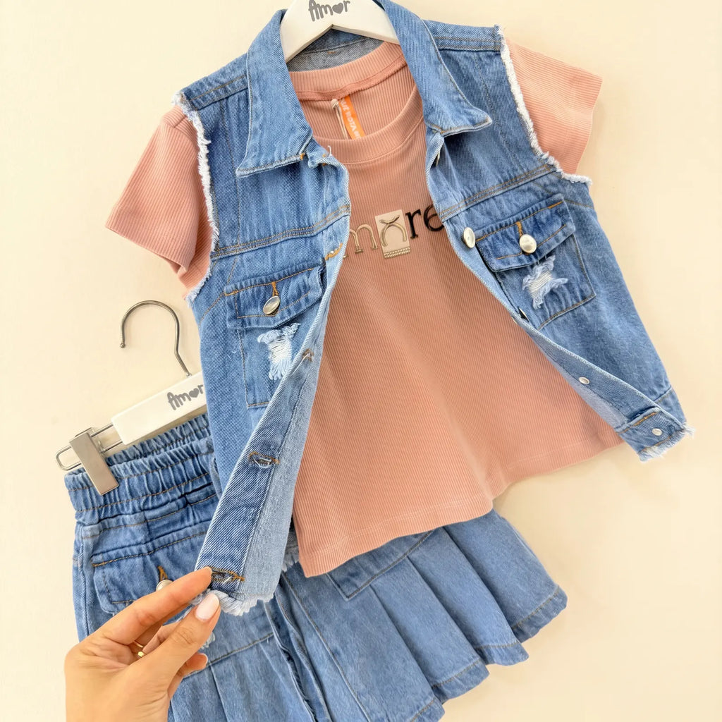 Que nota conjunto 3 prendas falda short chaleco y camisa REF: 21214