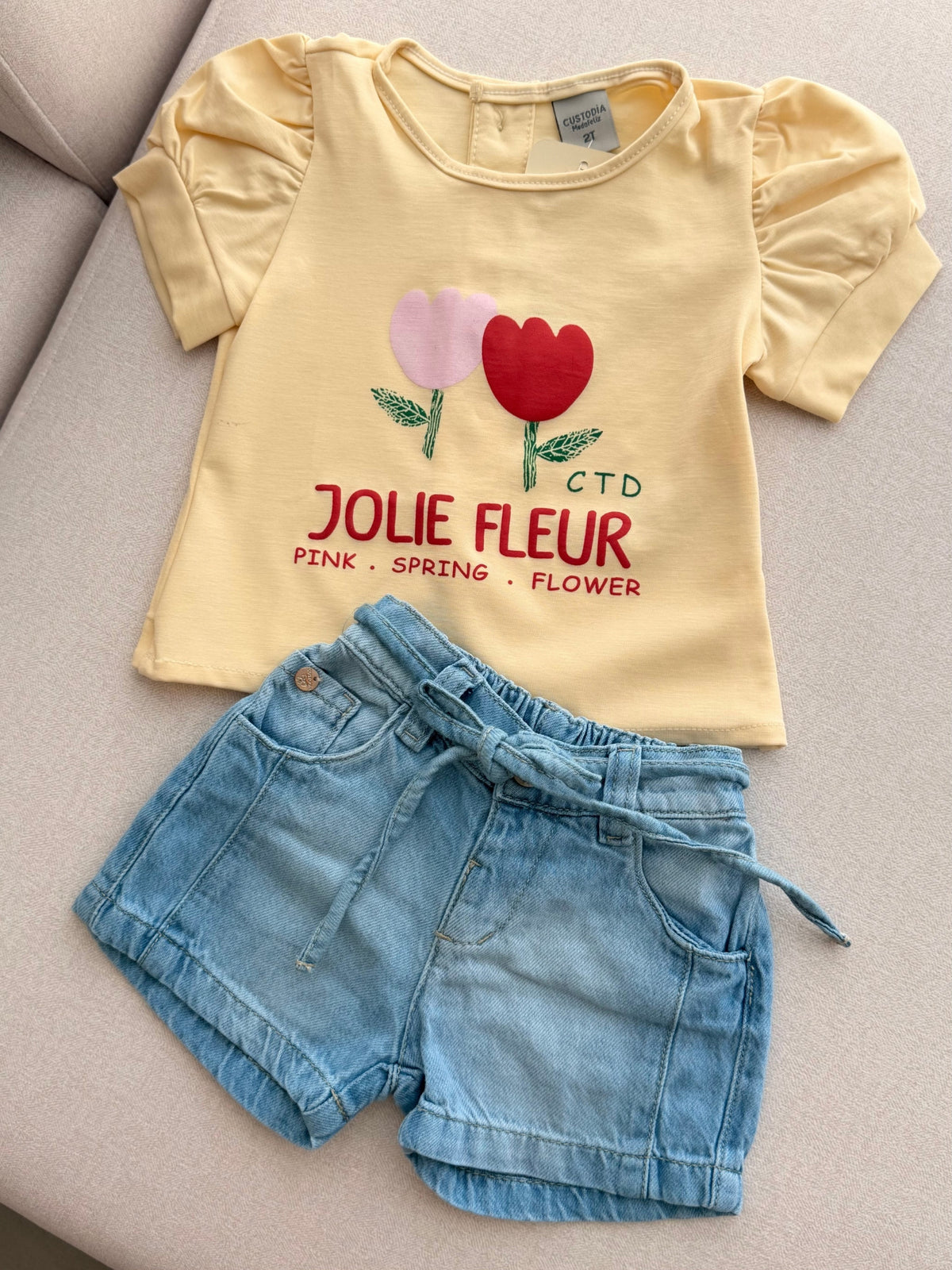 Conjunto X2 prendas blusa flores y short