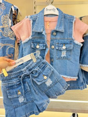 Que nota conjunto 3 prendas falda short chaleco y camisa REF: 21214
